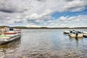 Outdoor Bemidji Resort Cabin with Kayaks and BBQ